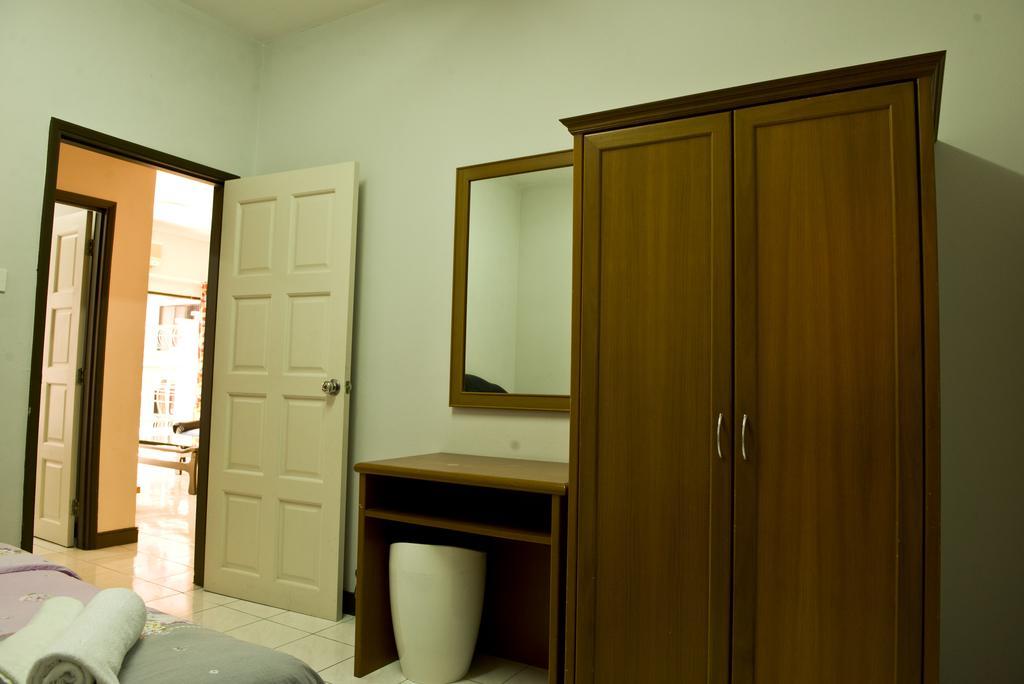 Apartamento Nana Marina Court Kota Kinabalu Exterior foto